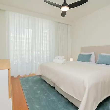 Bayline X Apartment *